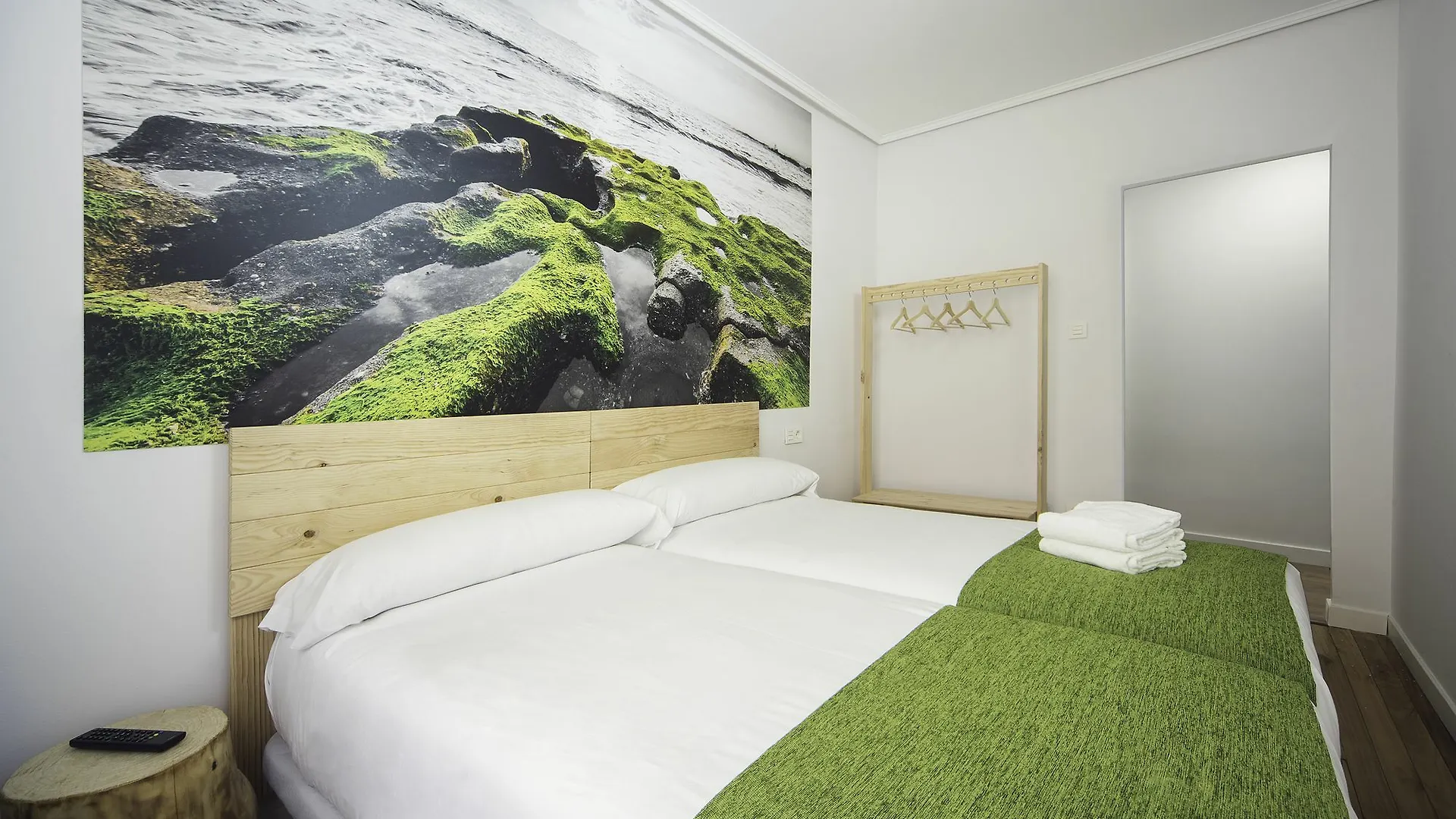 ** Konukevi Casual Serantes Bilbao İspanya